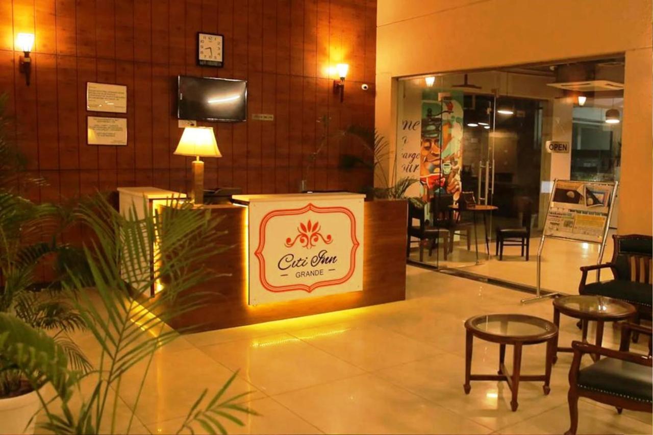 Hotel Citi Inn Grande Zirakpur ภายนอก รูปภาพ